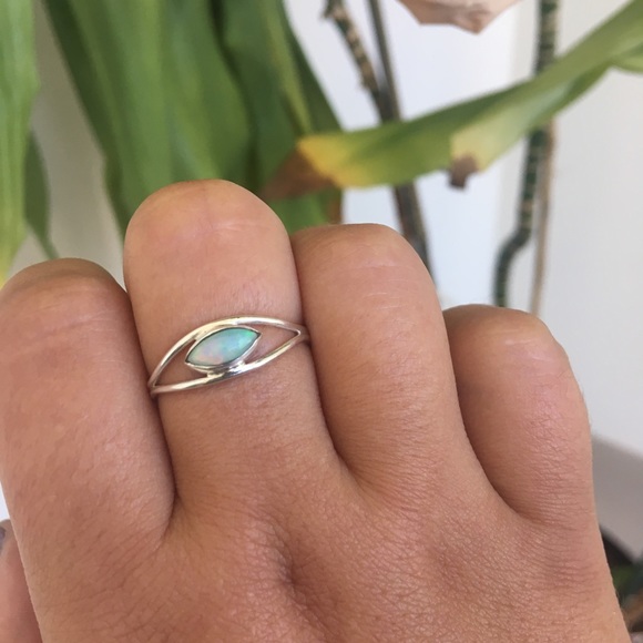 Silver opal ring Ethiopian opal ring - Picture 2 of 5